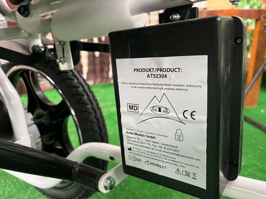 Cărucior electric pentru persoane cu dizabilități