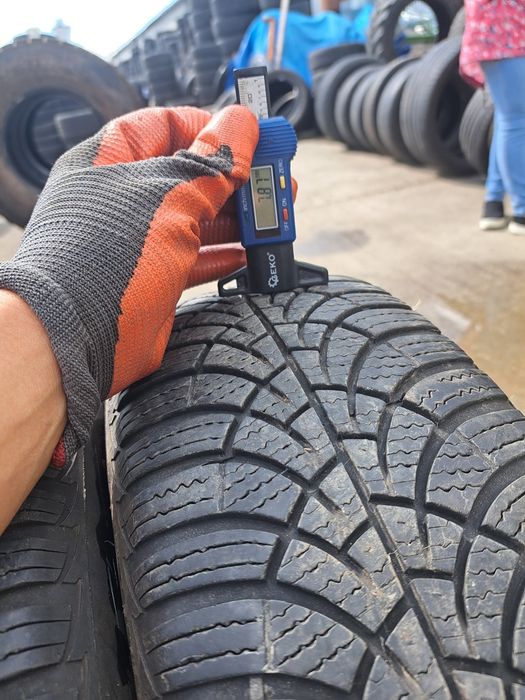 Anvelope de iarna 185-60r15 Goodyear