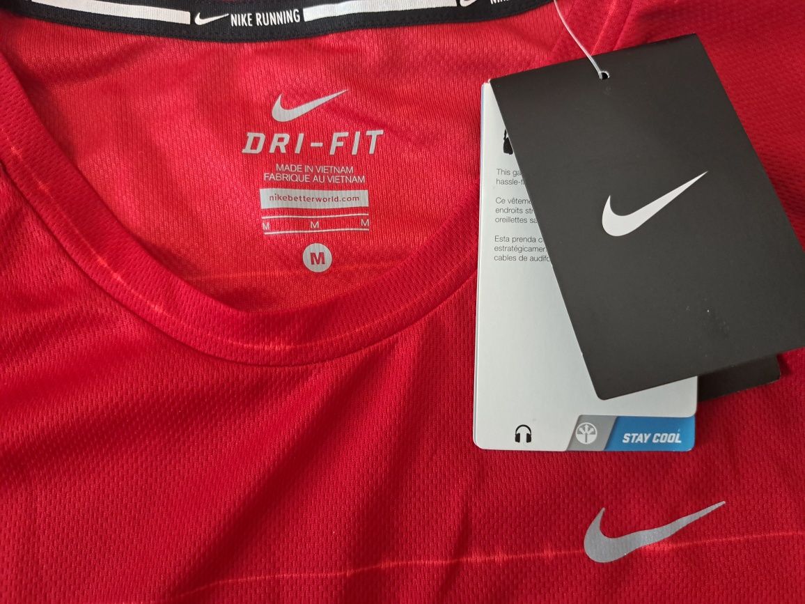 Nike Dry Fit-Ориг.тениска Нова!!!