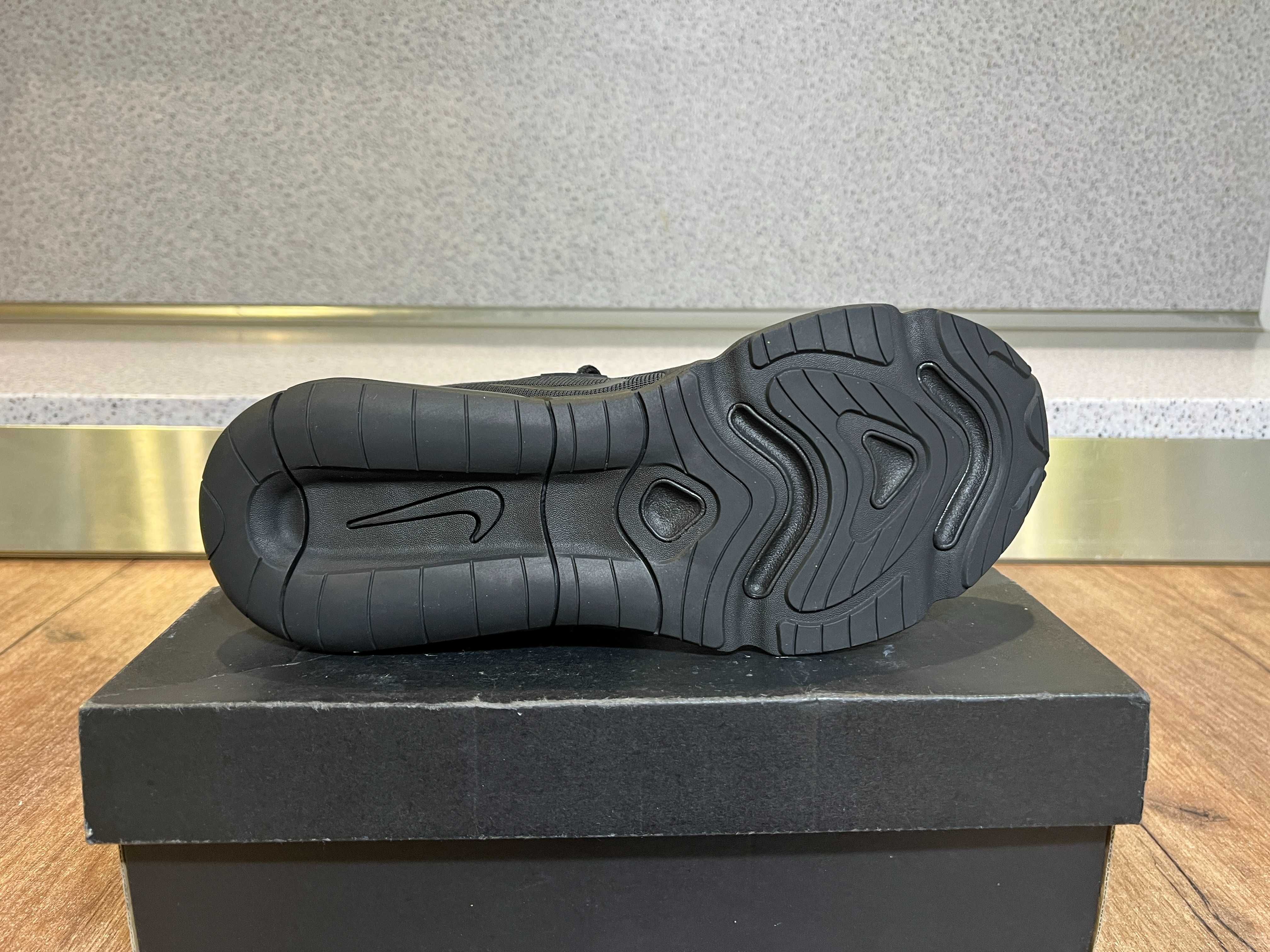 ОРИГИНАЛНИ *** Nike Air Max 200 / Triple Black