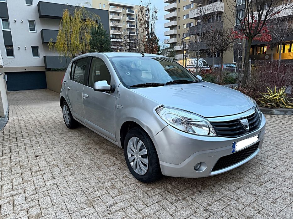 Dacia Sandero 1.4 benzina /79.000 km / Unic proprietar !