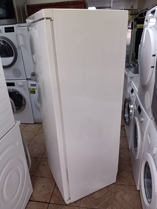 Вертикален фризер със 7 чекмеджета Миеле Miele 2 години гаранция!