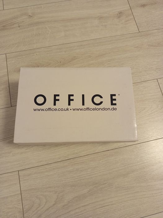 Pantofi sport holografici Office