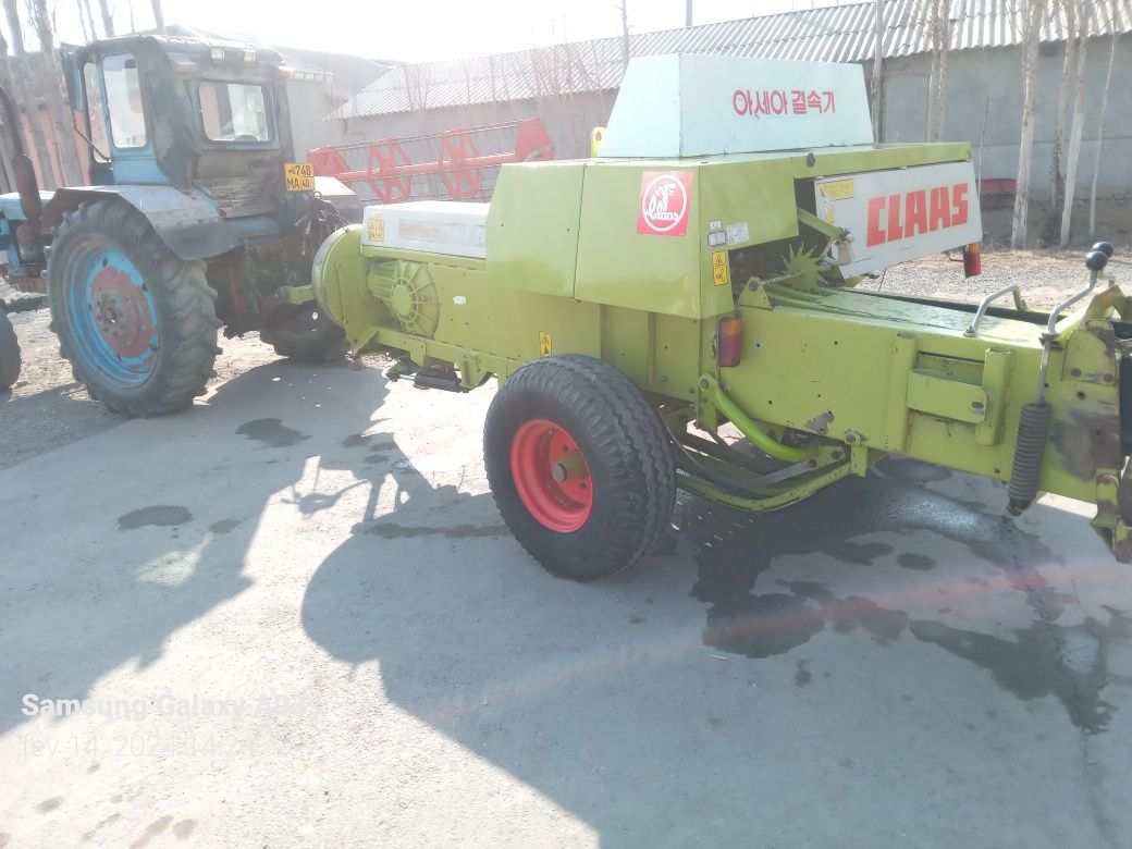 CLAAS Markant 55