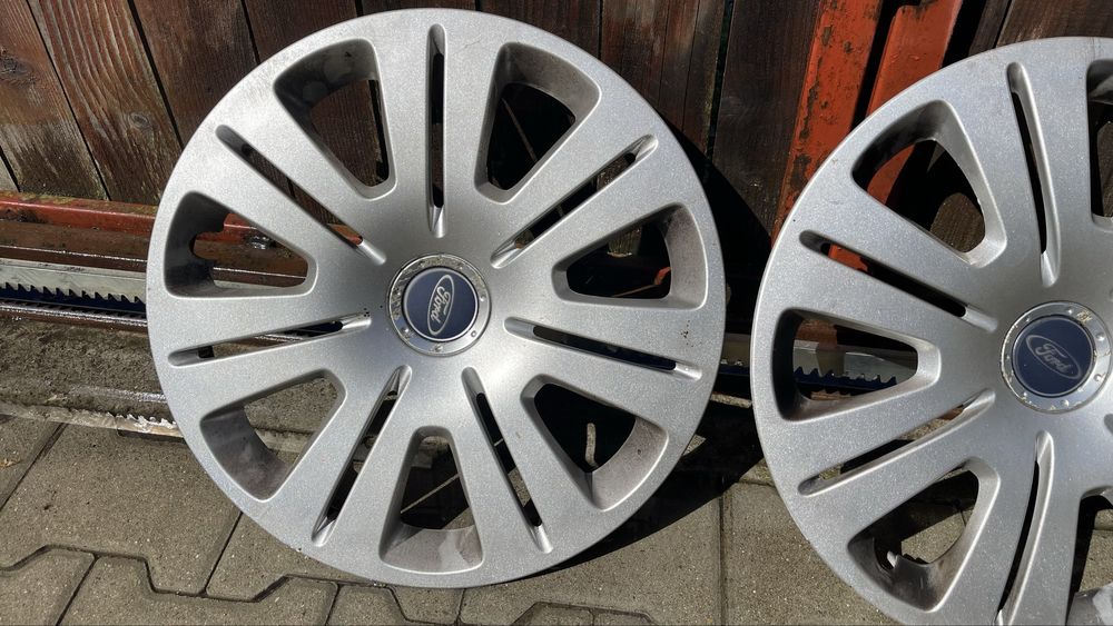 Set jante tabla 16’ 5x108 originale ford cu capace ford