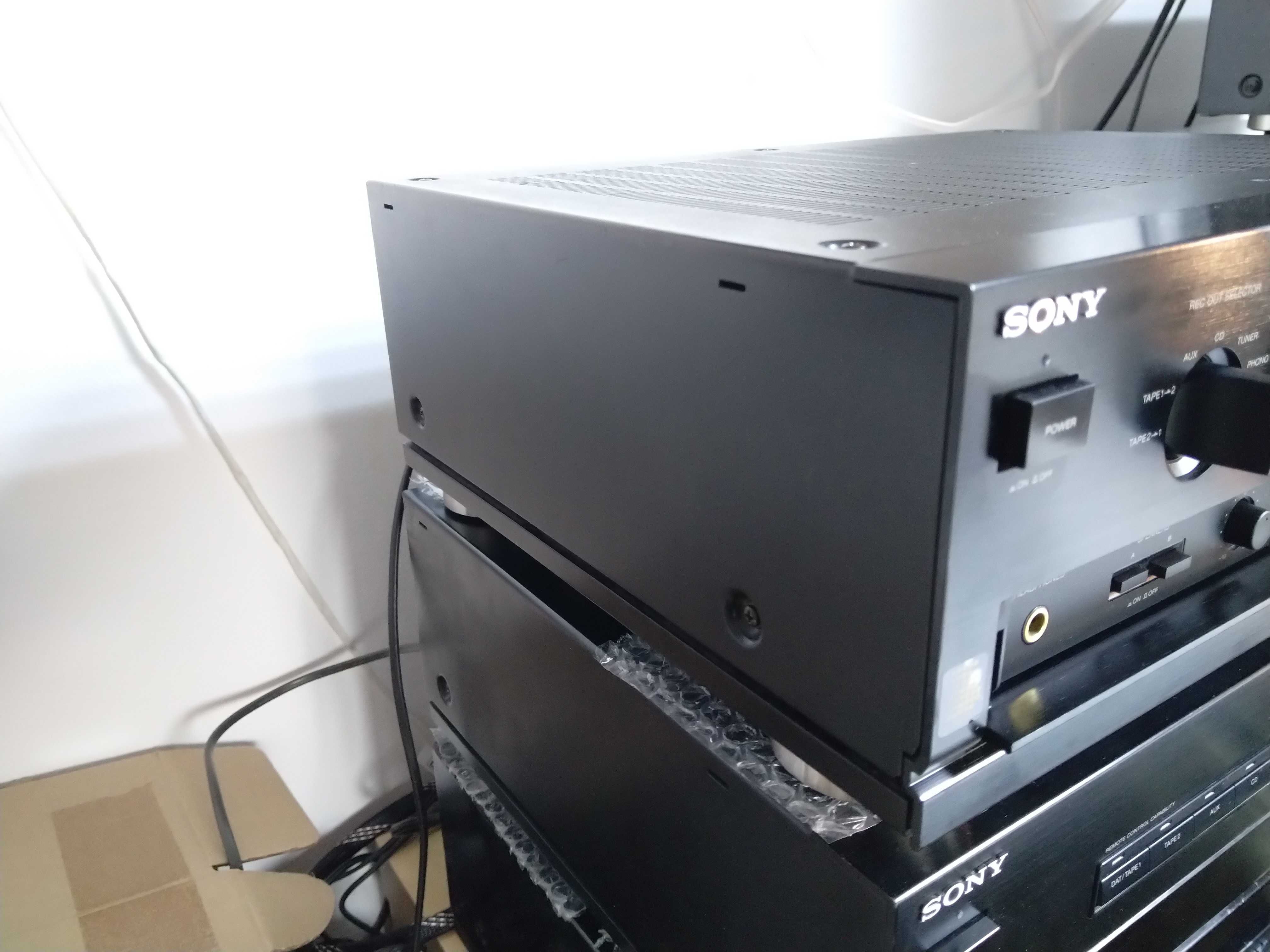 SONY TA-F570ES Amplificator Seria ES Statie Putere 2x125W/8Ohm