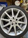 Джанти  с гуми 17 цола, 4 бр. 5х112 7Jx17Н2 ЕТ 49 Mercedes B
