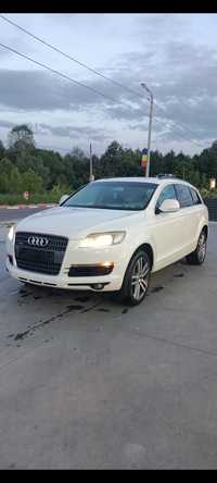 Vând Audi Q7 3.0 V6 /arcuri