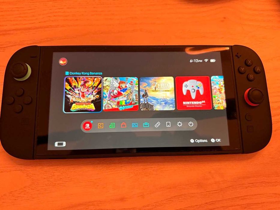 Nintendo Switch 2 cutie + toate accesoriile