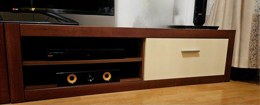 Set mobilier living - Nova by Mobexpert, lemn masiv, ca NOU