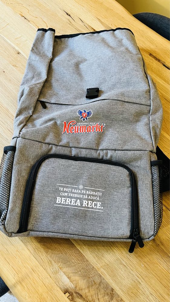 Nou- Rucsac/Ghiozdan termoizolant