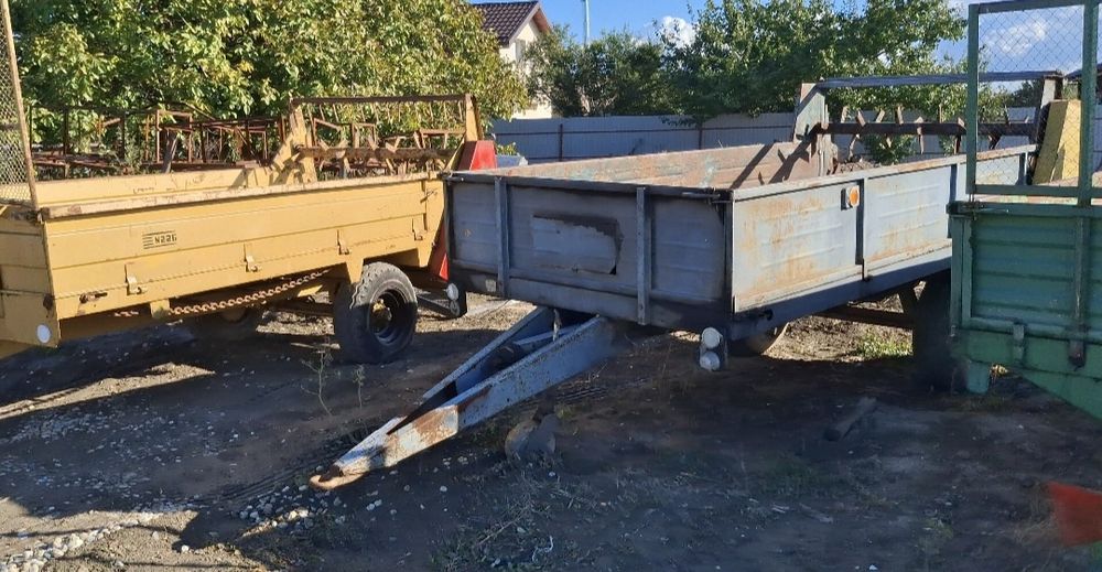 Remorca împrăștiat gunoi 3T