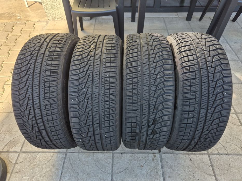 4бр.зимни гуми 215/55/17 98V HANKOOK  Winter I Cept evo 2