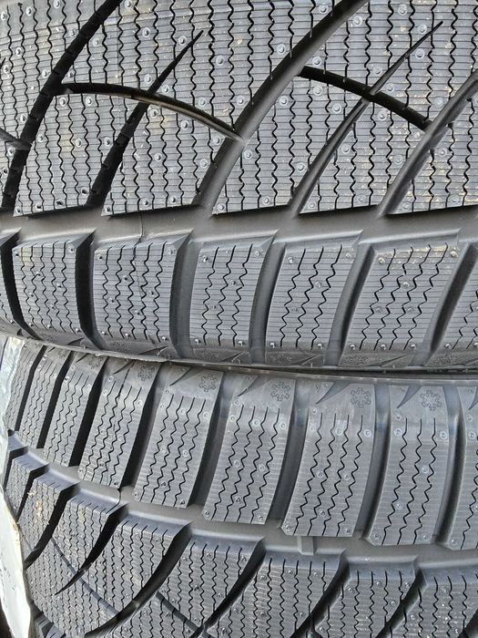 245 40 R19 Anvelope Iarna Noi RoadX 275 35 R19