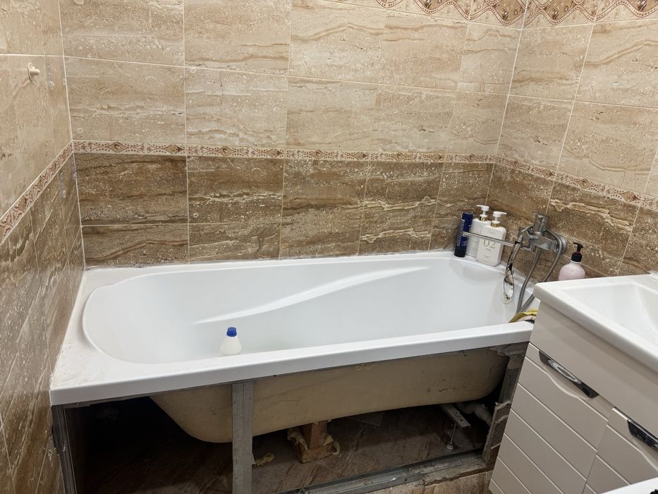 Продам ванную 165 см