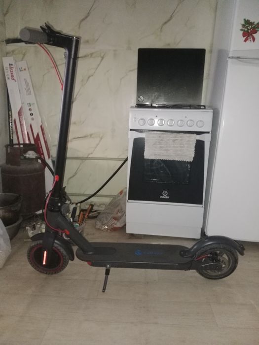 Электросамокат KUQUAY 365