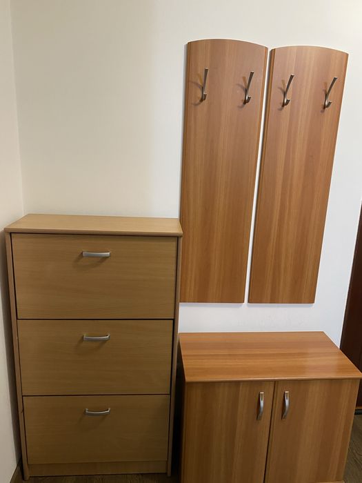 De vanzare mobilier hol