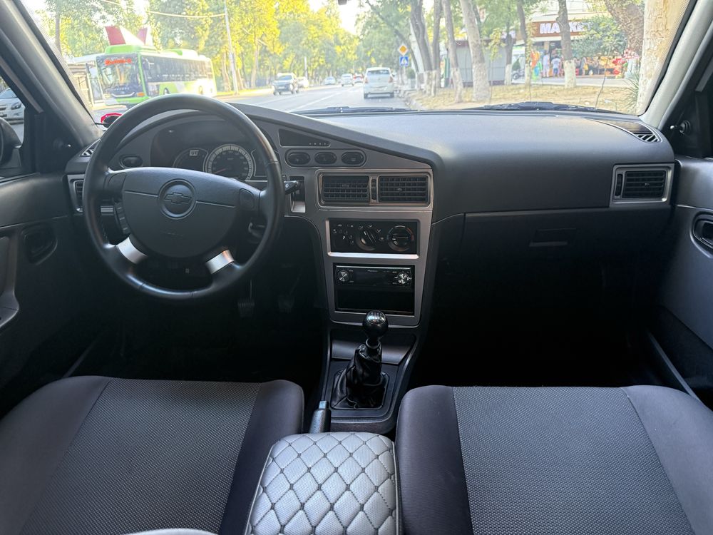 Nexia2 DONS 1.6 super 25.800km probeg