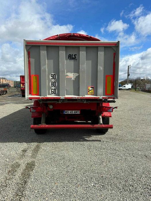 Semiremorca basculabila Benalu