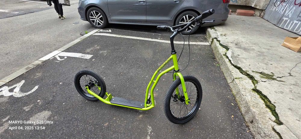 Bicicleta MTB SCOTT Montana Pro Spec 26'' si Trotineta Yedoo Mezeq Y40