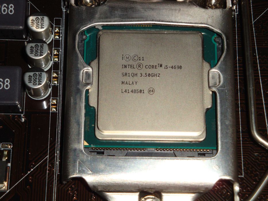 Procesor intel core i5 4690 3.5Ghz up to 3.9 Ghz sk 1150 84w tdp