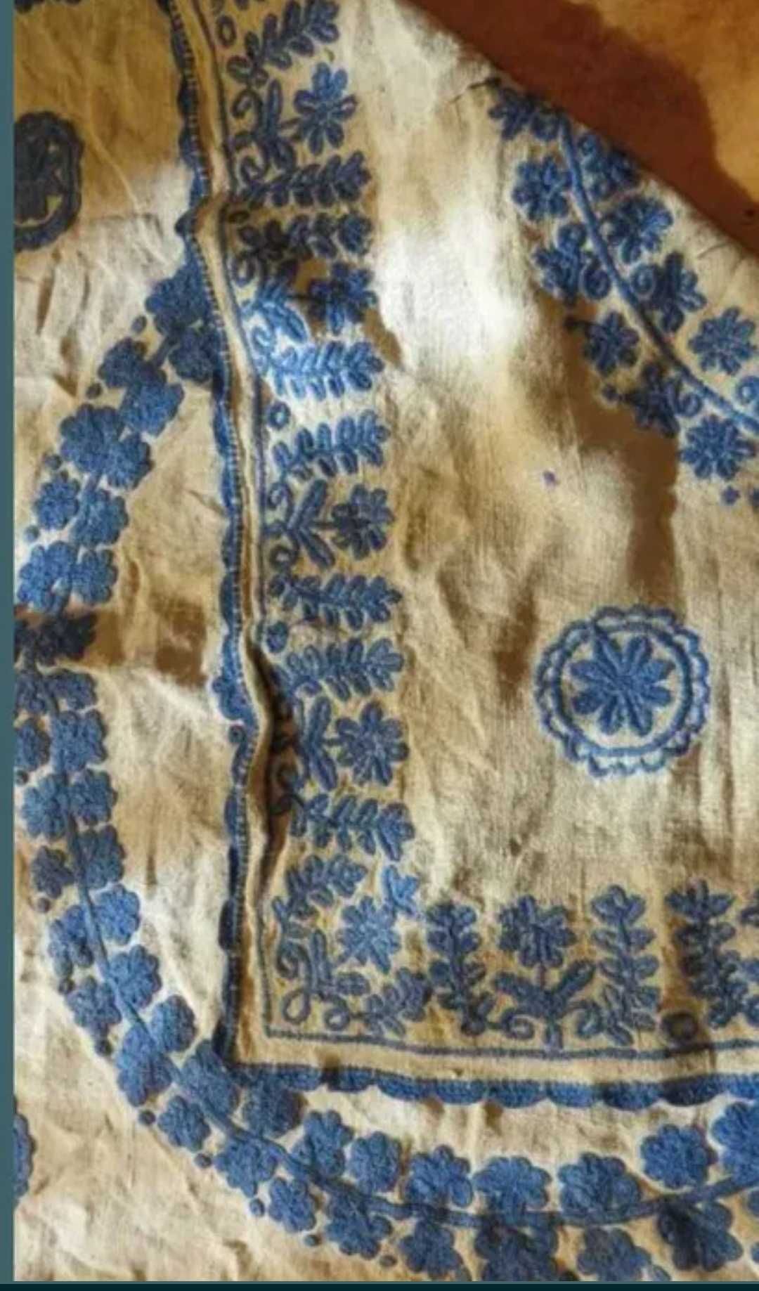Fata de masa  din in