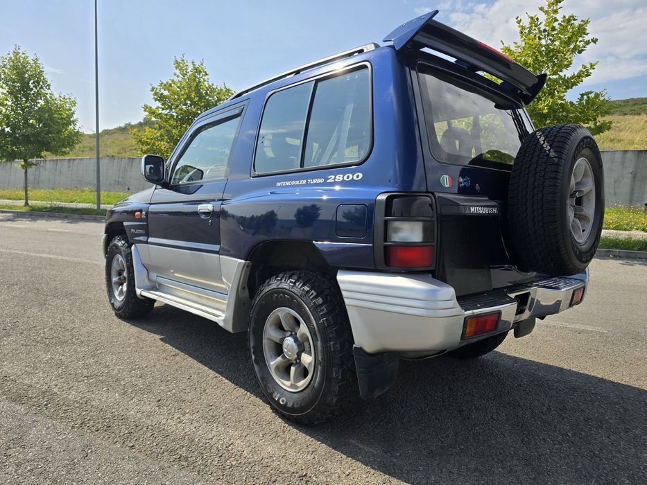 Mitsubishi Pajero GLS 2800