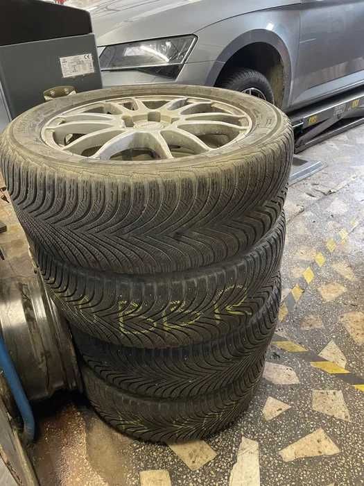 set iarnă Michelin Alpin 5, 215 / 55/ R17