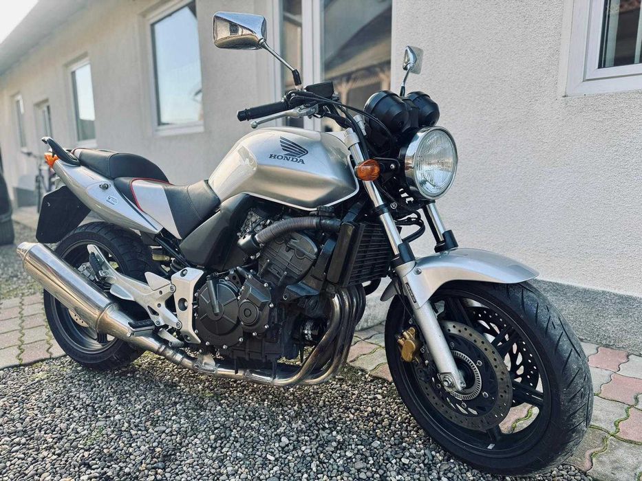 Honda CBF600 dotat cu ABS (Gen Hornet/Bandit/ER6/FZ6/Naked)