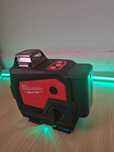Nivela cu laser și muzică