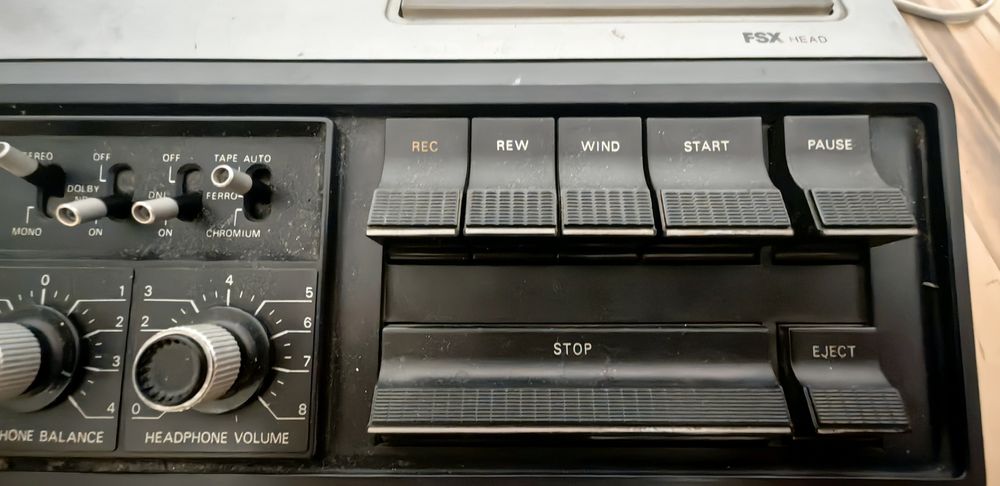 Casetofon Philips Stereo Cassette Deck N2511 retro vintage anii 70