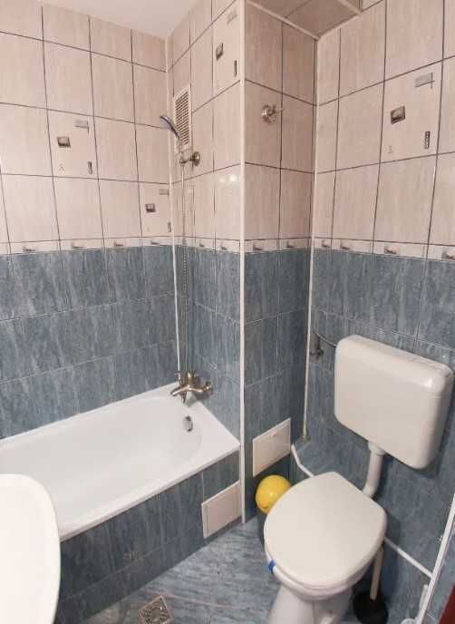 Дава се под наем Едностаен апартамент в Пловдив, Каменица 1 - 28 кв.м за 153 € - Снимка #2