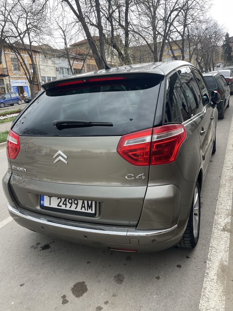 Ситроен ц4 пикасо ексклузив