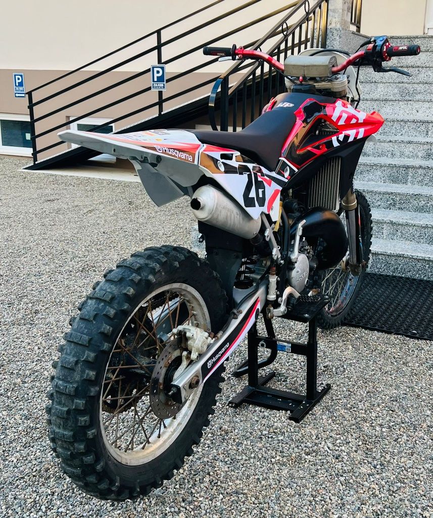Vând husqvarna wr 125 2008
