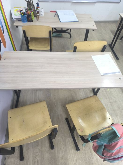 Продается парта, доска магнитная, скамейка-2 шт, ,шкаф