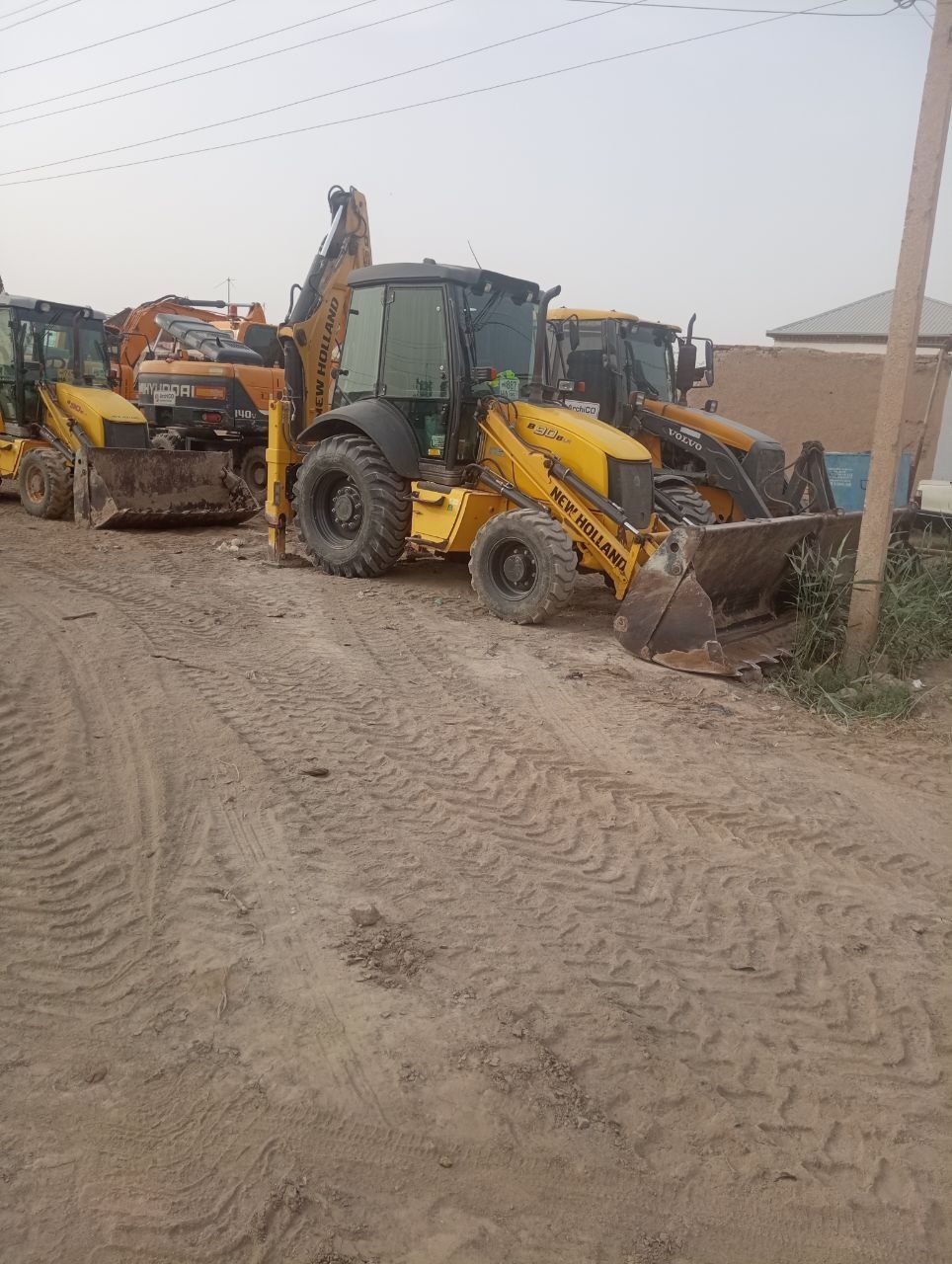 Pogruzchik NEW HOLLAND B90B