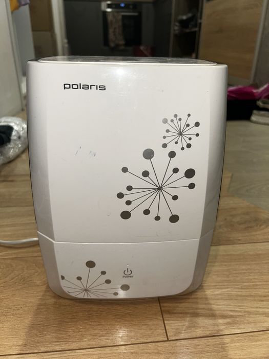 Увлажнитель Polaris белый