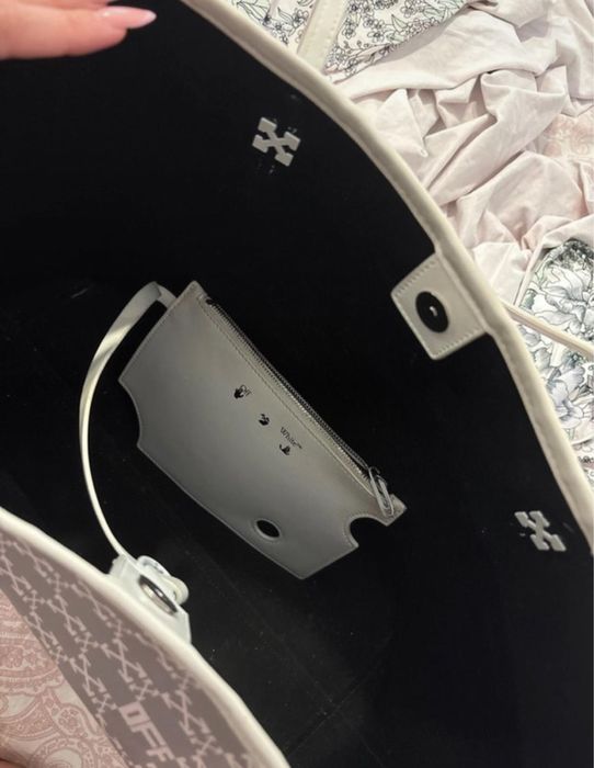 geanta off white monogram shoulder