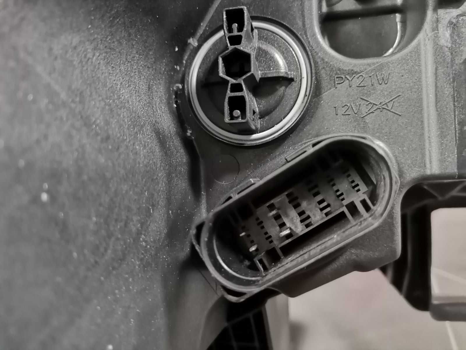 Фарове Фар Ляв Десен VW ID4 ID.4 Full Led 11B941005A 11B941006A