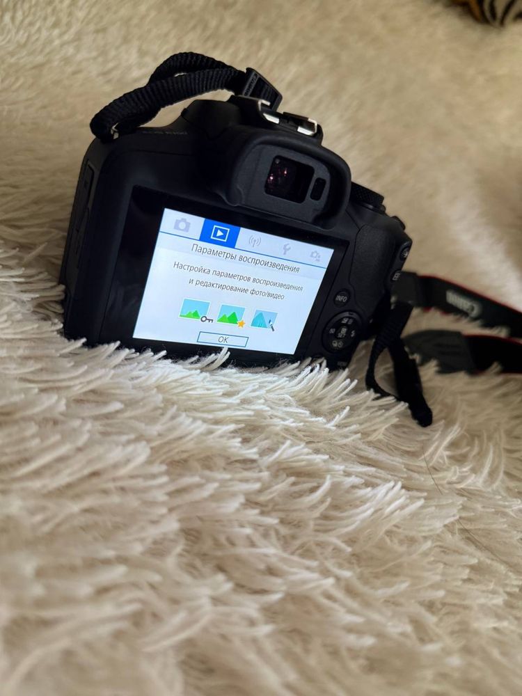 Фотоаппарат CANON EOS R100 | почти новый.