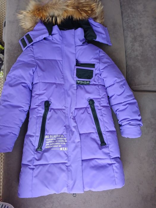 Продам детское зимнее пальто новое