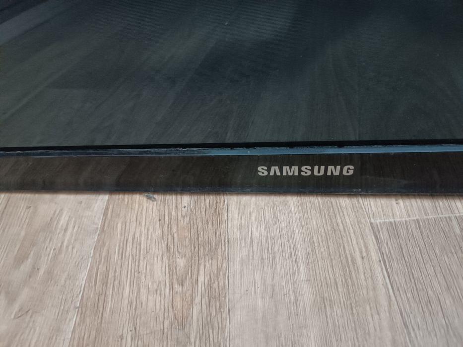 Продается телевизор самсунг
