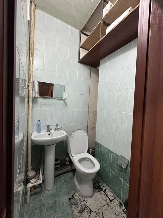 Срочно! Квартира на Ойбек 3/9/9 общ пл 73м  с обстановкой