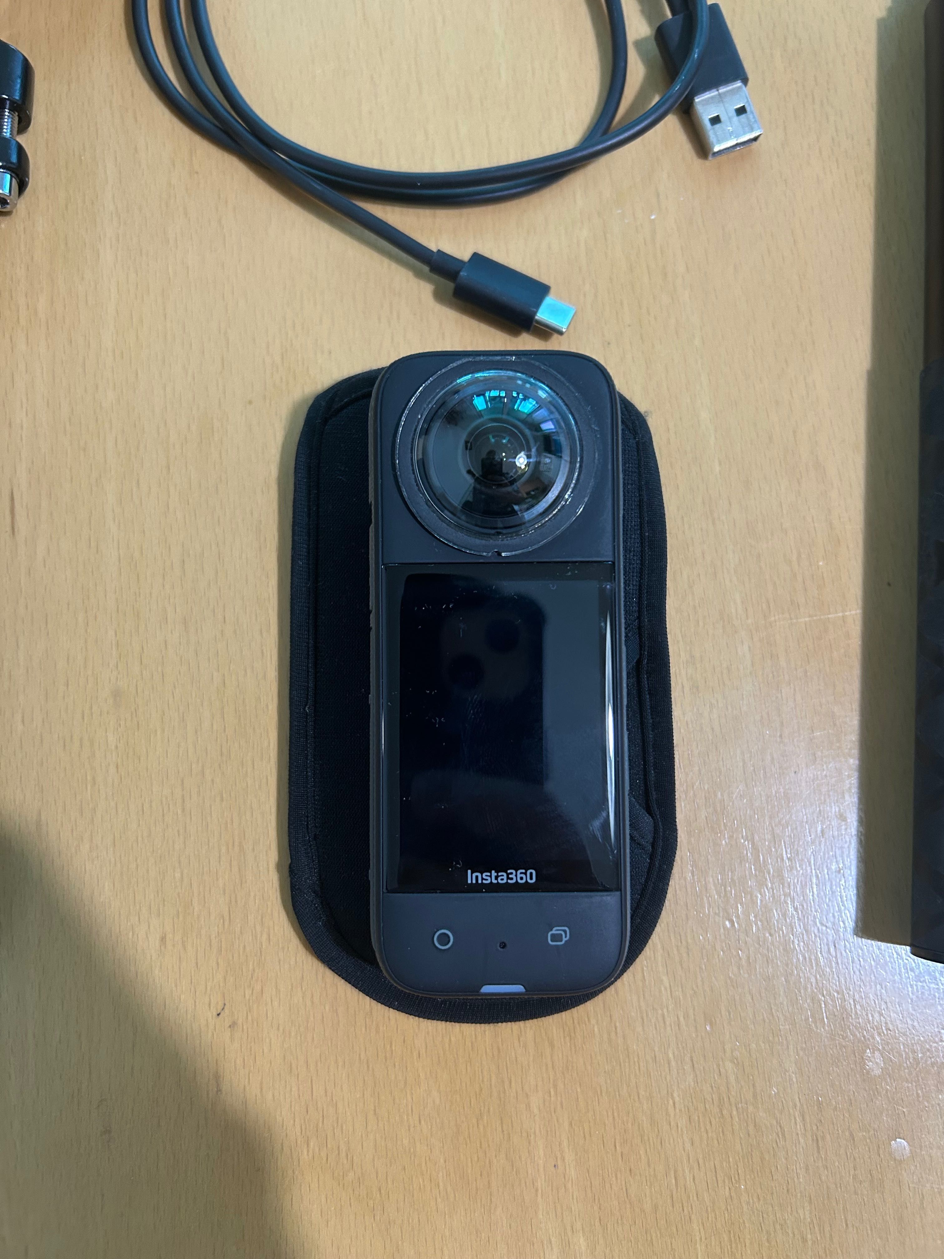 Insta360 X3 камера