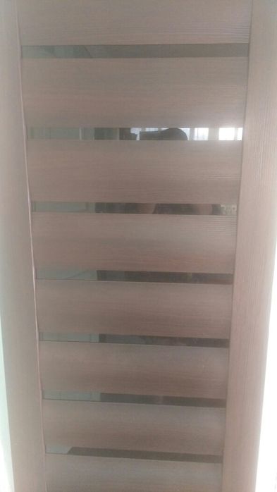 Продам дверь (новую)