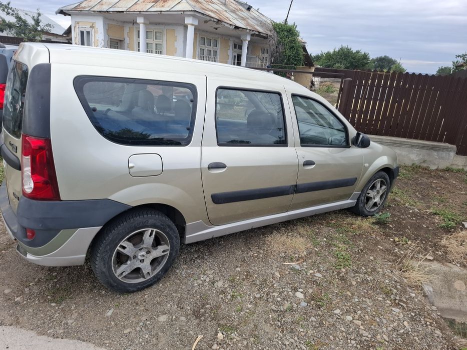 Dacia Logan 1.6MPI modelul mcv