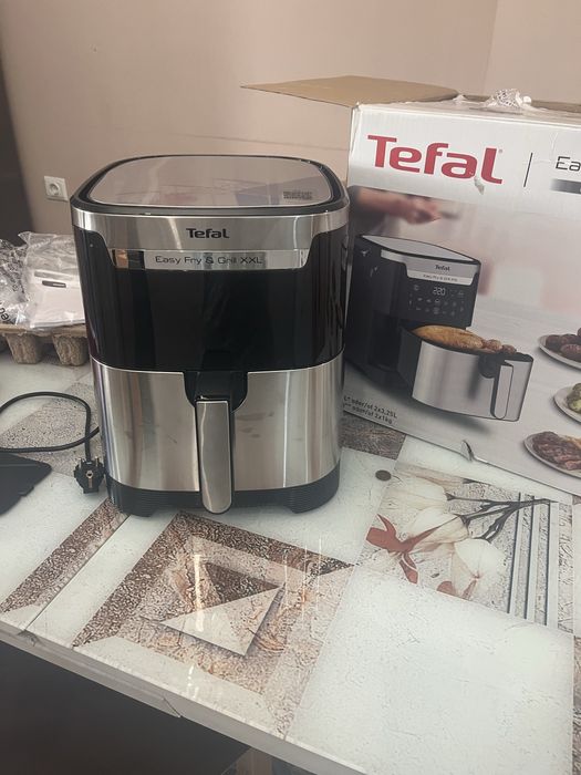 Уред за здравословно готвене с горещ въздух. Tefal Easy & Grill XXL