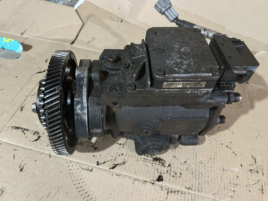 Patrol y61 zd 3.0 pompa alternator ambriaj volanta si placa