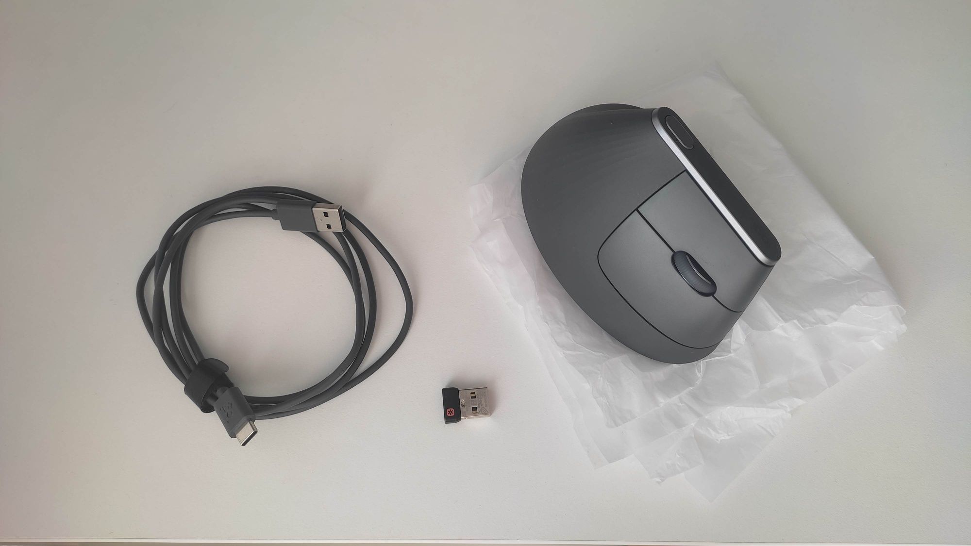 Мишка Logitech MX Vertical
