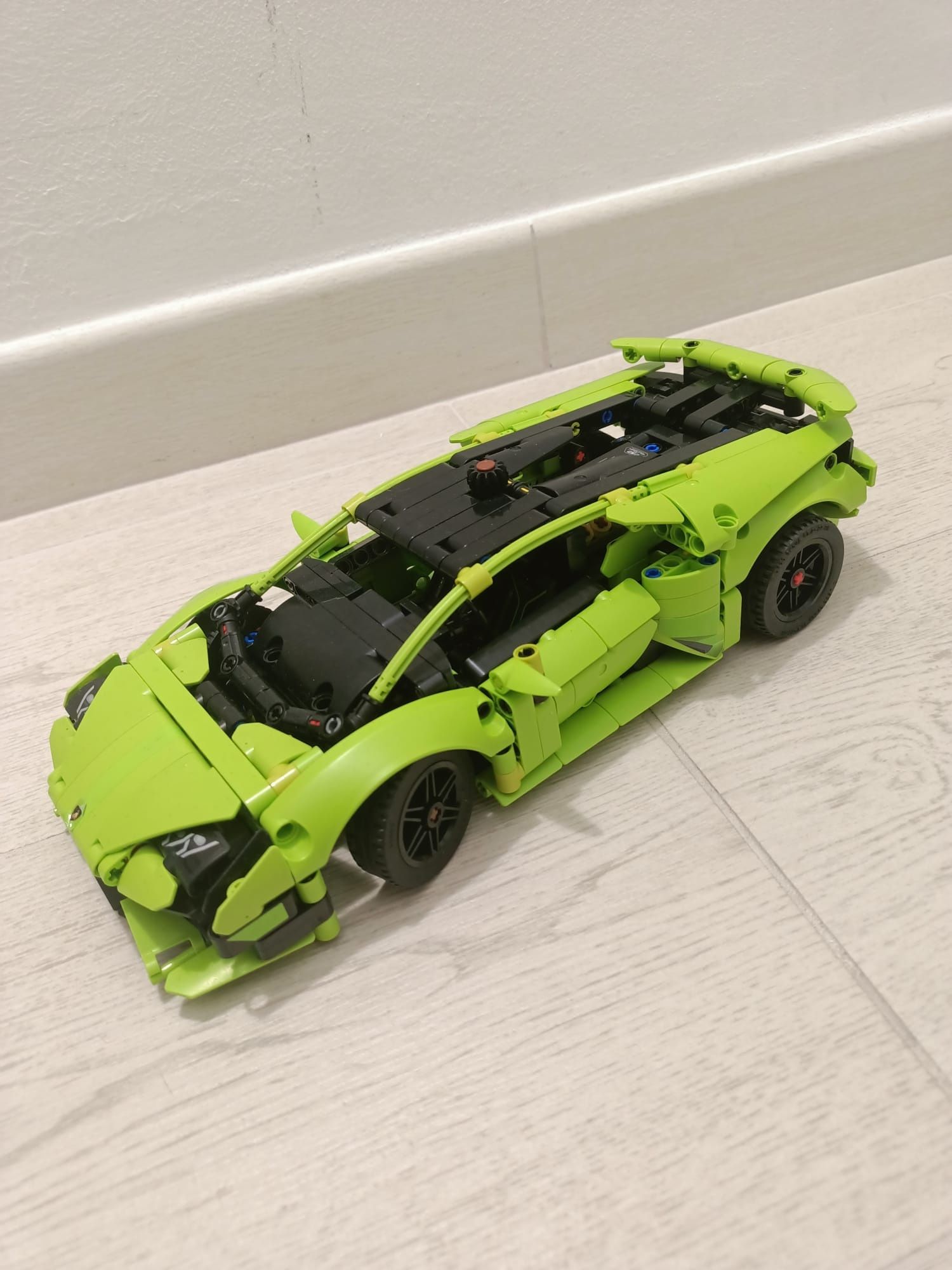 Lego Lamborghini Tecnica